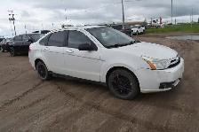 2010 Ford Focus - Photo 4