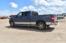 2006 Ford F-150 XLT SuperCrew 4WD - Photo 2
