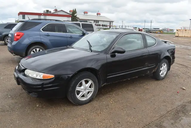 2003 Oldsmobile Alero GL1 coupe