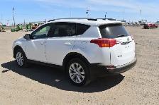 2015 Toyota RAV4 Limited AWD - Photo 2