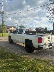 2016 Chevrolet Silverado 1500 LT Z71 - Photo 4
