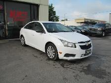 2011 Chevrolet Cruze LS  w/1SB ONLY 108,000KMS!!!