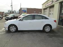 2011 Chevrolet Cruze LS  w/1SB ONLY 108,000KMS!!! - Photo 5