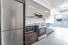 Fairview Mall Condominium Apartment for Rent - Photo 4