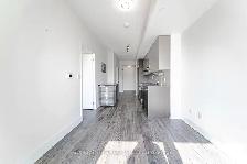 Fairview Mall Condominium Apartment for Rent - Photo 7