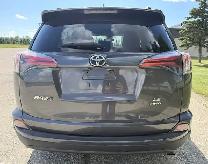 2018 Toyota RAV4 LE AWD ONE OWNER - REAR CAMERA -WARRANTY INCL - Photo 4