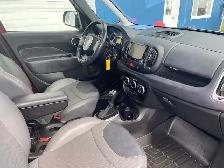 2015 Fiat 500L Lounge - Photo 9