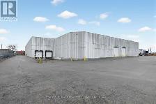 48,682 SF Vaughan Warehouse Sublease | 4 Docks | 24 - Photo 2