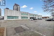 48,682 SF Vaughan Warehouse Sublease | 4 Docks | 24 - Photo 4