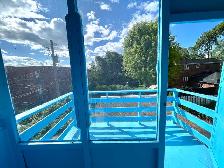 Best location 5 1/2 room du college duplex