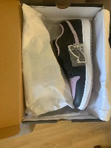 Nike Air Jordan 1 Low SE Black Iced Lilac - Photo 4