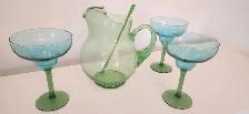 Glass Punch Jug - 3 Glasses /  Carafe à punch en verre - 3 verre