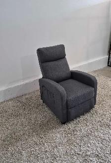 DELIVERY AVAILABLE Gray Recliner Single Sofa Chair / Single Sofa - Photo 5