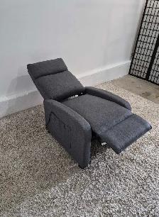 DELIVERY AVAILABLE Gray Recliner Single Sofa Chair / Single Sofa - Photo 8