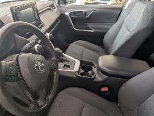 2021 Toyota RAV4 LE AWD, - Photo 10
