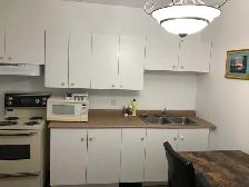 Executive suite for rent down town - Photo 3