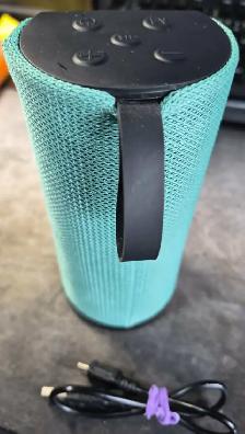 PORTABLE BLUETOOTH SPEAKER – MICROSD, USB & AUX – MINT - $15 - Photo 4