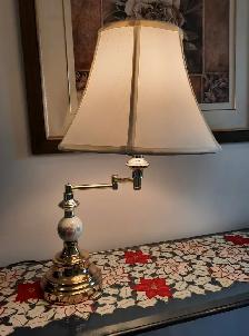 Table lamp – Tri-light with bulb - Photo 2