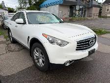 2016 INFINITI QX70 SUV - Photo 2