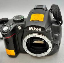 Nikon 12.3mg d5000 DSLR Camera Complete in Bag with Lens - Photo 2