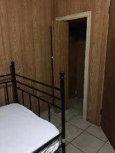 room for rent - Photo 2