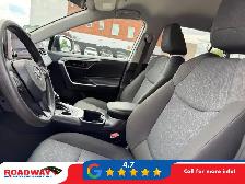 2025 Toyota RAV4 LE - Photo 10