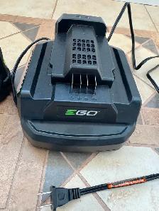 EGO Battery and charger - Photo 2