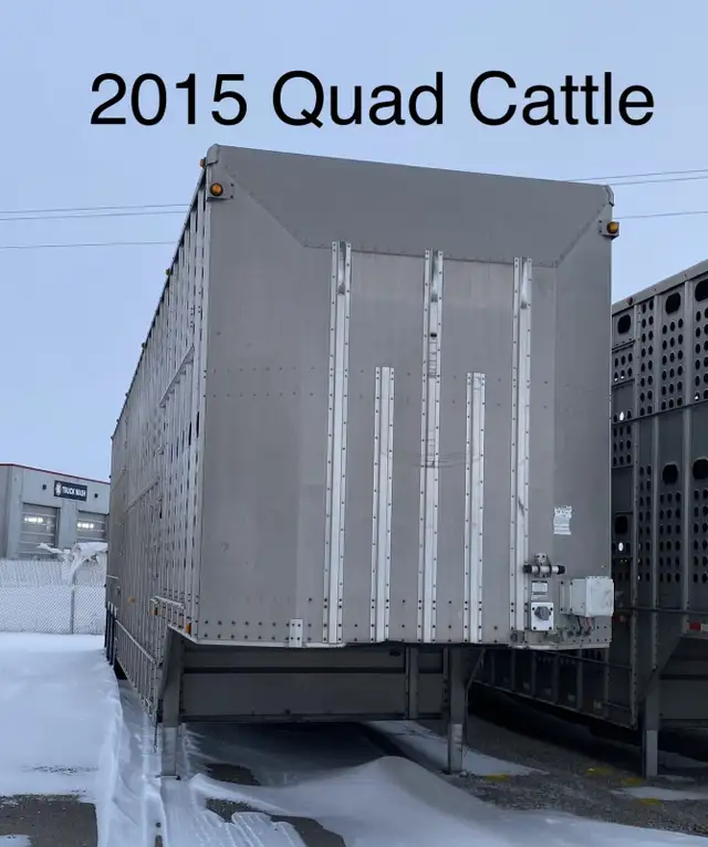 2015 Merritt Quad Cattle Trailer
