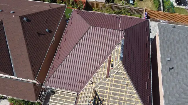 Experienced Roofing Helper Needed/Must Have A Car/$25h