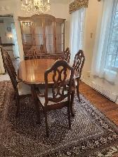 Dining Room Furniture- like new-in perfect condition