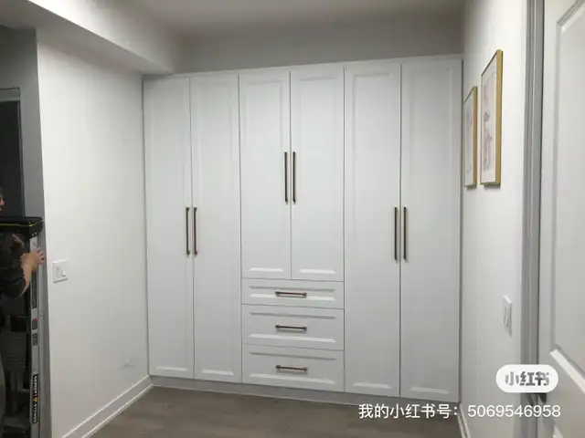 Reface/Paint- Thermofoil, Maple wood Doors
