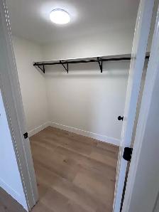 2 Bedroom 1 Bath Apartment - Photo 5
