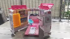 Barbie Transforming Ambulance and Clinic Playset with Lights - Photo 3