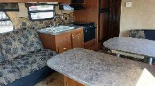 2011 28 Ft Jayco Featherlite - Photo 3