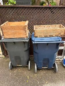 2 Antique Wooden Bottles Crates !