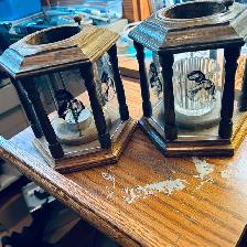 DUCKS UNLIMITED COLLECTABLE CANDLE HOLDER OAK LANTREN