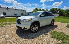 2015 Toyota Highlander XLE 4WD /NAV/HEATED SEATS/LOW KM! - Photo 2