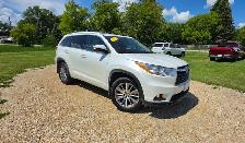 2015 Toyota Highlander XLE 4WD /NAV/HEATED SEATS/LOW KM! - Photo 9