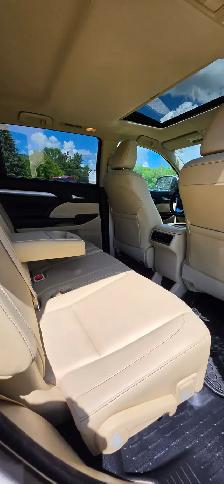 2015 Toyota Highlander XLE 4WD /NAV/HEATED SEATS/LOW KM! - Photo 23