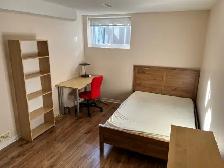 1 AUG - Furnished Room for Female Student - Bank/Walkley - Photo 2