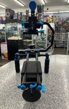 Neewer Shoulder Cage - Photo 3