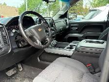2018 Chevrolet Silverado 1500 4WD Crew Cab 153.0 LT w-2LT - Photo 9