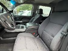2018 Chevrolet Silverado 1500 4WD Crew Cab 153.0 LT w-2LT - Photo 10