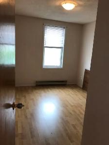 Clean 2 bedroom apartment - Appartement propre de 2 chambres - Photo 7