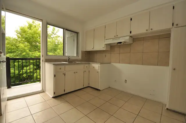 4½ RÉNOVÉ PLEIN SOLEIL
