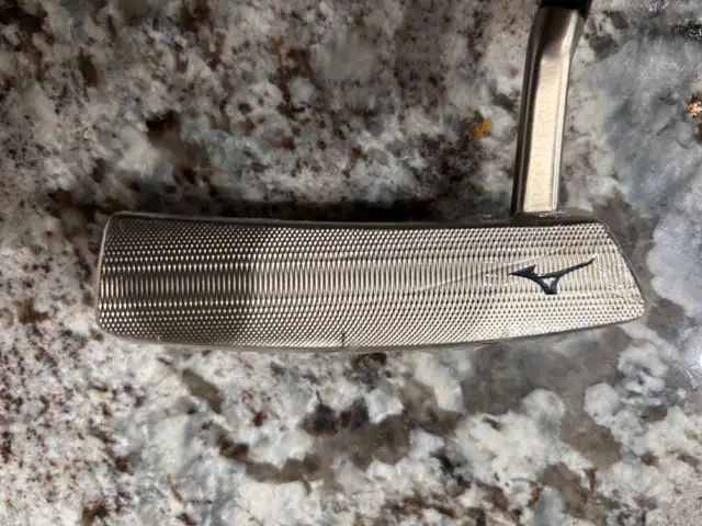 OMOI PUTTER FOR SALE