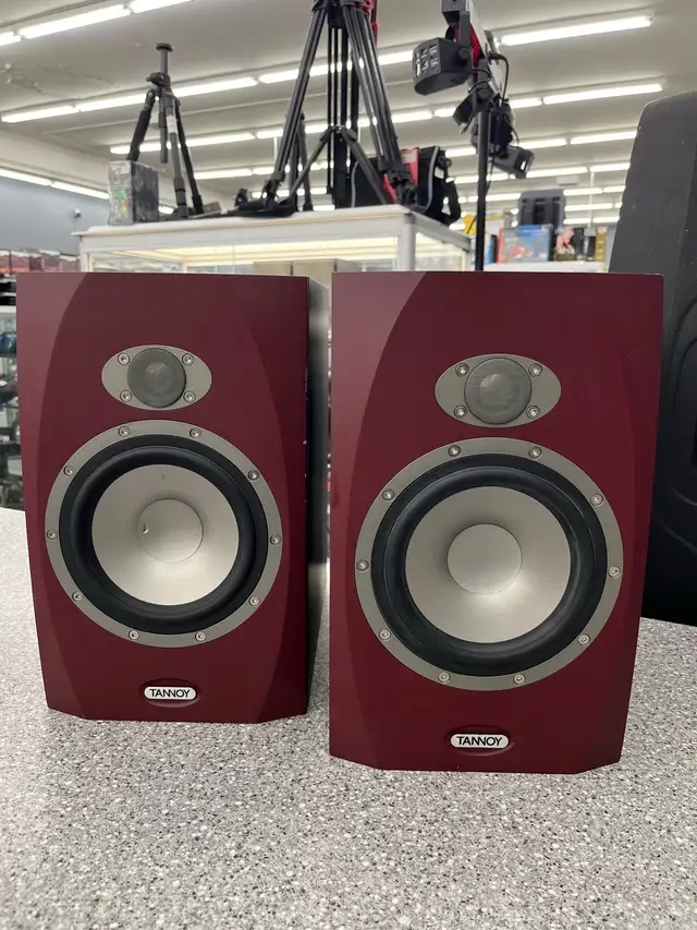 Tannoy Reveal 6P Bookshelf Speaker Set