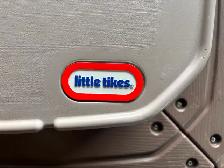 LITTLE TIKES PICNIC TABLE FOR SALE - Photo 2