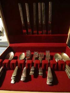 #79-114C   REVELATION silverware set for 6 - Photo 2