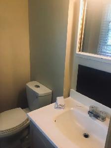 Room 4 Rent  By 2 Mths  Only 1,000 Per Month - Photo 6